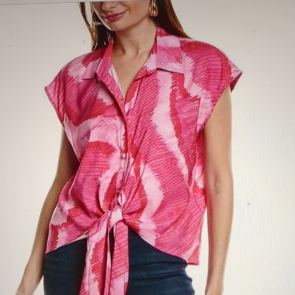 Hutch NWT "Brickell Top In Pink